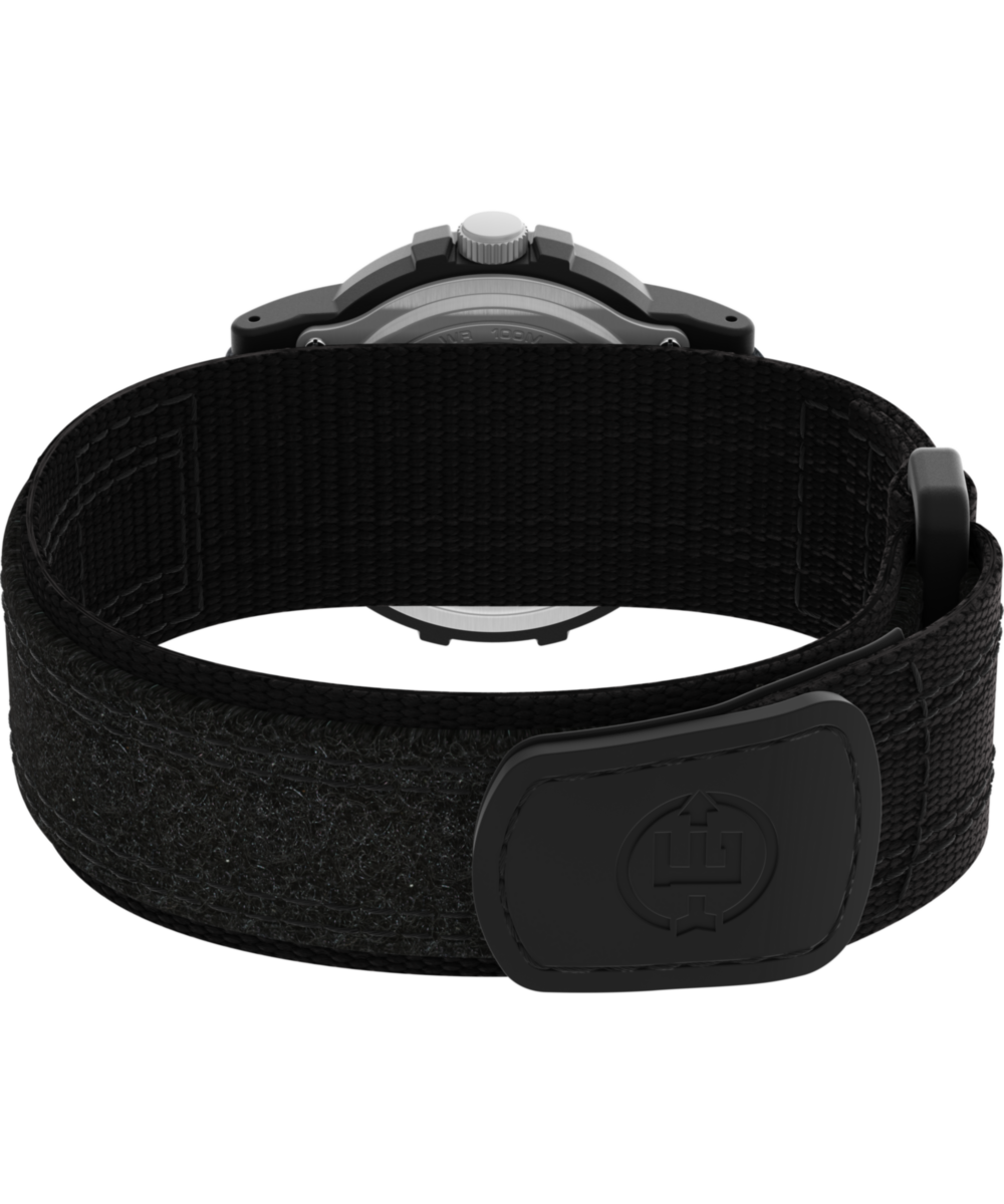 Timex Expedition® x Peanuts Beagle Scout Fast Wrap Strap Watch